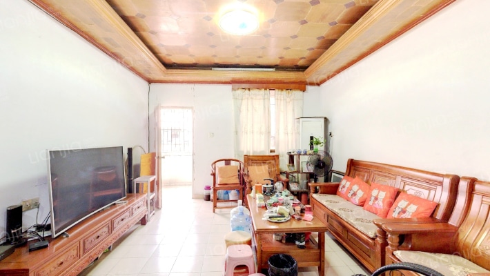 悦银街小区二手房实景图