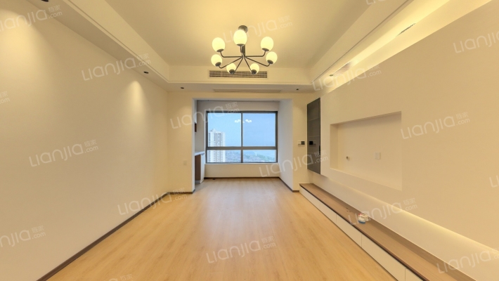 江山赋悦江城二手房实景图