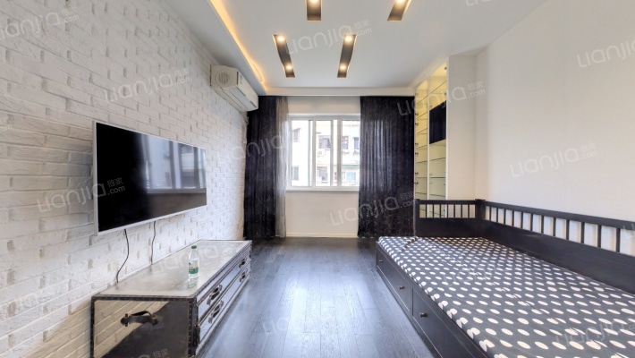 龙山新村二手房实景图