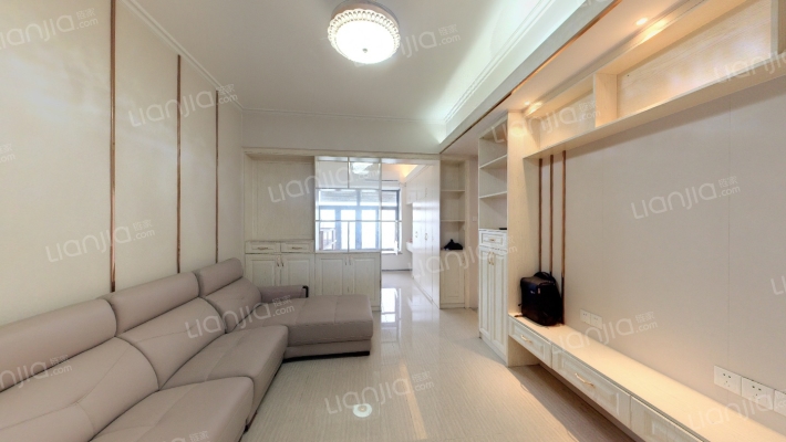 恒大御湖湾C区二手房实景图