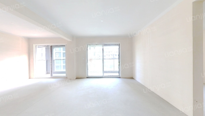 维科水岸春晖二手房实景图