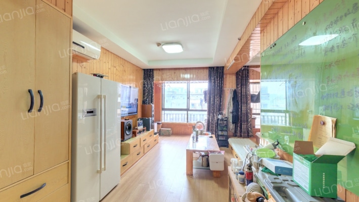 兰亭玥岛二手房实景图