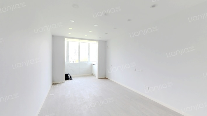 控江二村107弄小区二手房实景图