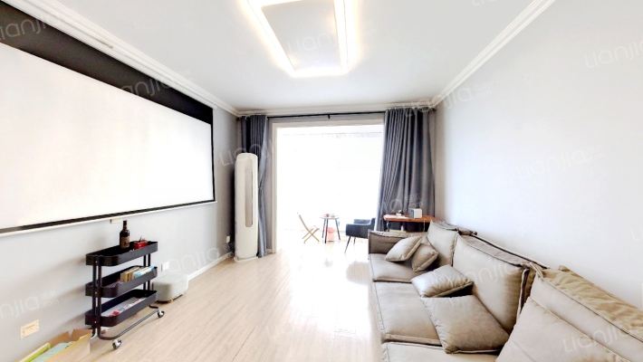 亚麦山城二期二手房实景图