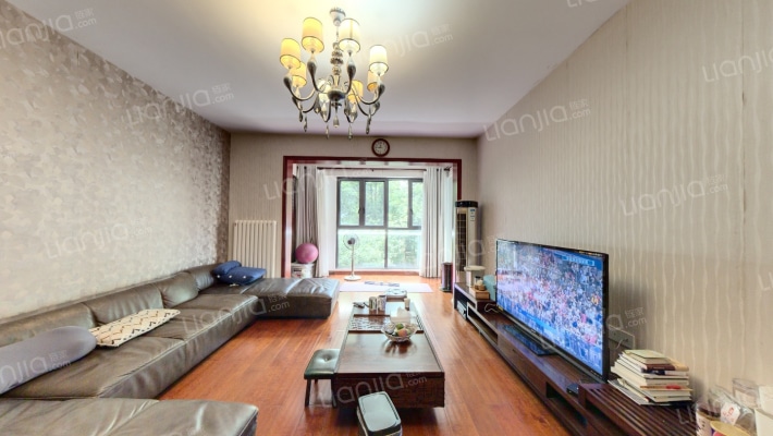 八方小区D区二手房实景图