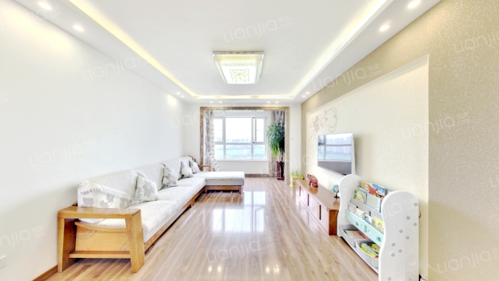 环球贸易中心二手房实景图