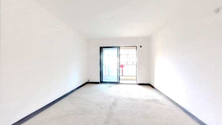 西著七里四组团二手房实景图