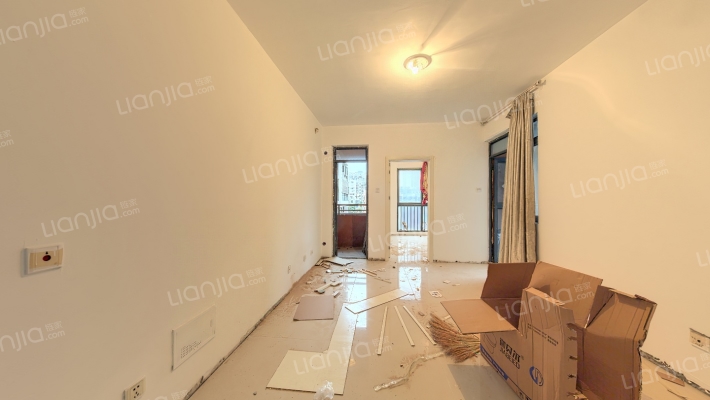 龙湾国际公寓二手房实景图