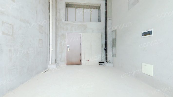 融创玖玺台二手房实景图