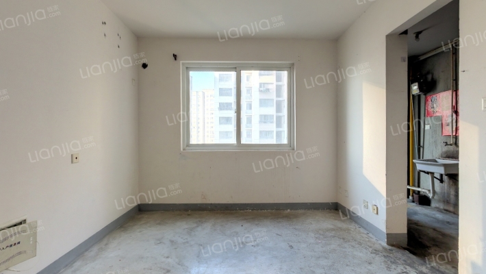 丽水雅苑北苑二手房实景图