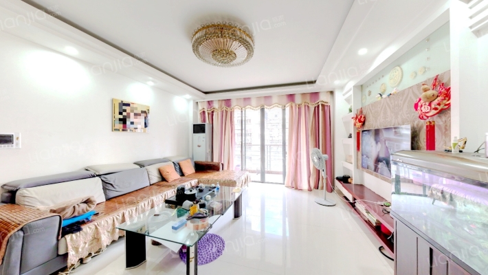 日出东方二手房实景图