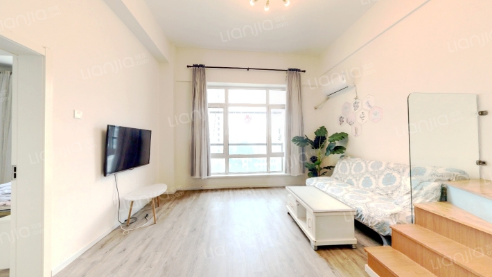 美辰臻品二手房实景图