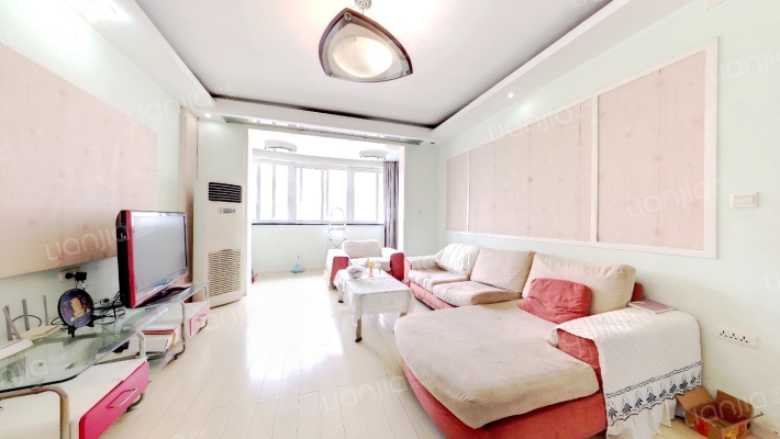 金鹤园四期二手房实景图