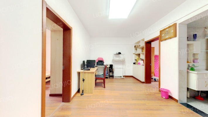 和平小区二手房实景图