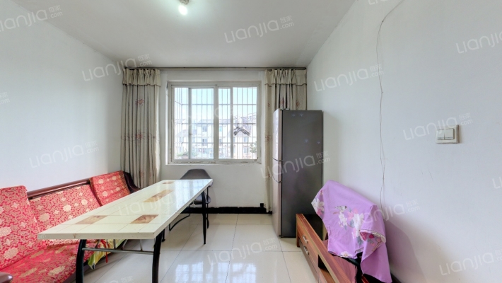 金辉苑二手房实景图