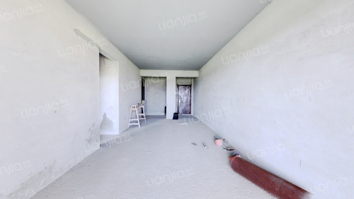 新怡豪门二手房实景图