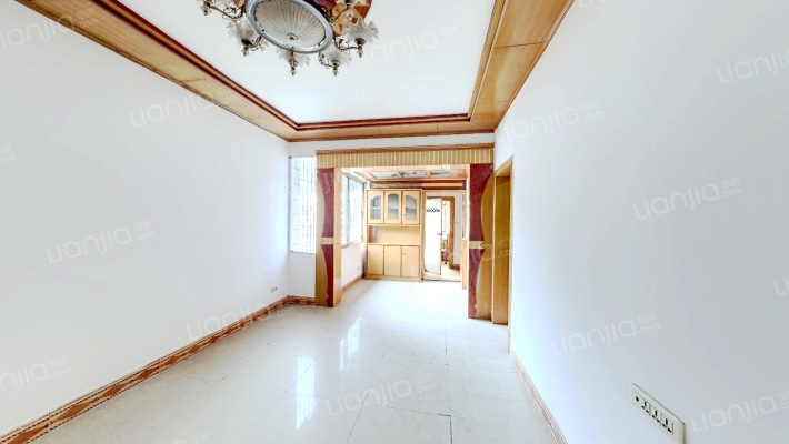 黔春路19号二手房实景图