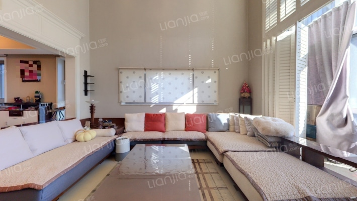 观湖国际二手房实景图