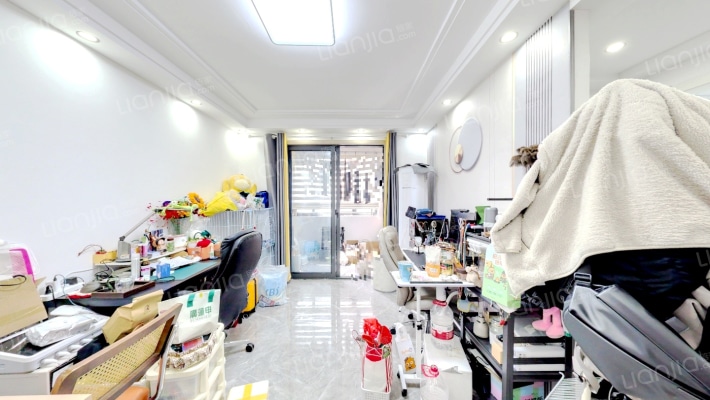 兰棠景苑二手房实景图