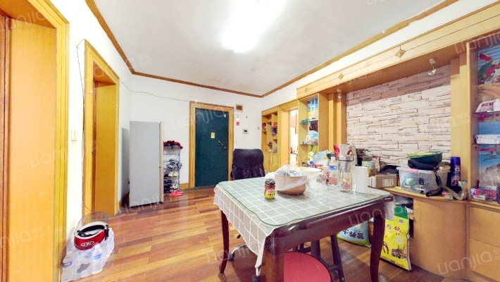 金房花苑二手房实景图