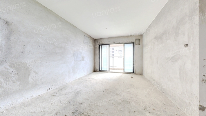 中凯华庭二手房实景图