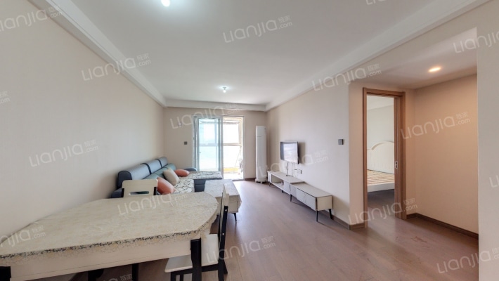 万科蓝山二手房实景图