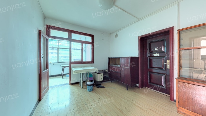 贵阳十中住宅小区二手房实景图