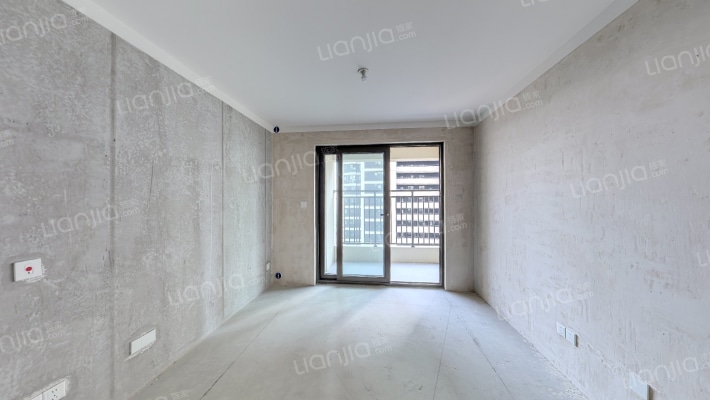 万科金域铭居南区二手房实景图