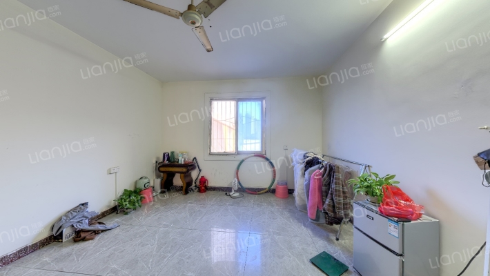 长堎镇建设路二手房实景图