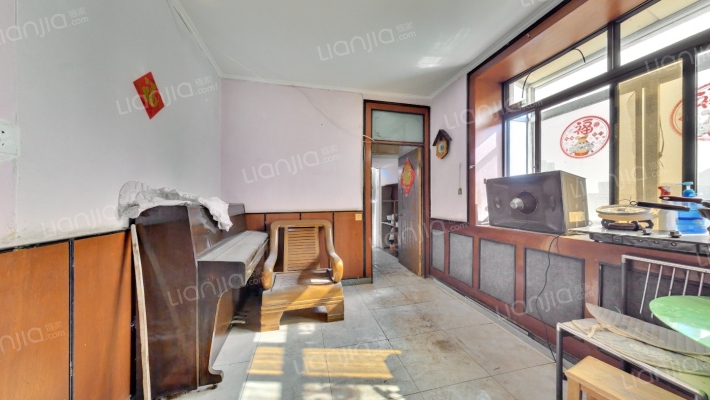 上山路小区二手房实景图