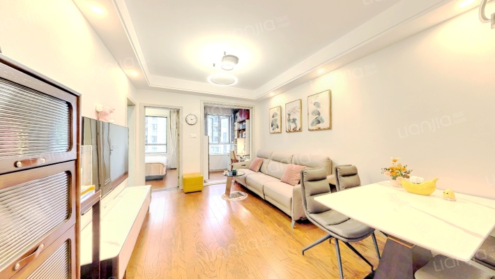 成都后花园四期二手房实景图