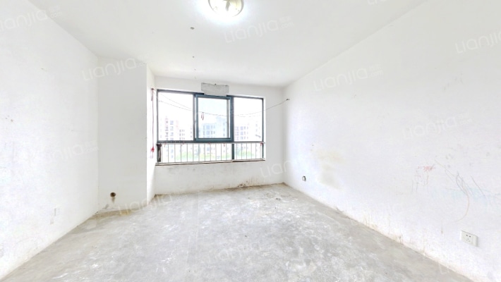 华亭新家三辰苑二手房实景图