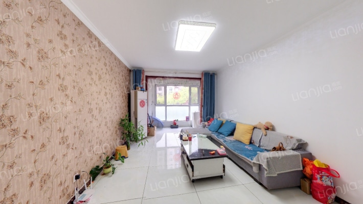 臻石翠园二手房实景图