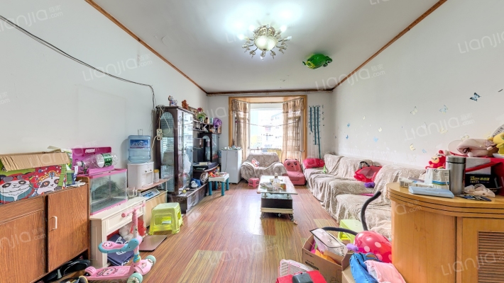 亲河名居B区二手房实景图