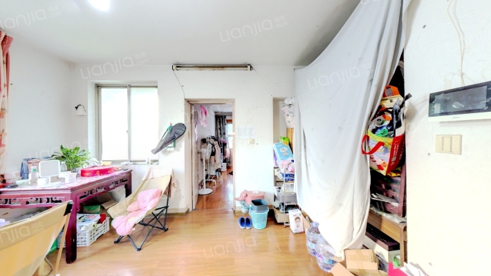 春潮花园一区二手房实景图