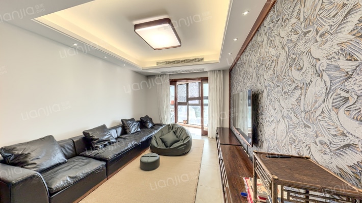 金色广场二手房实景图