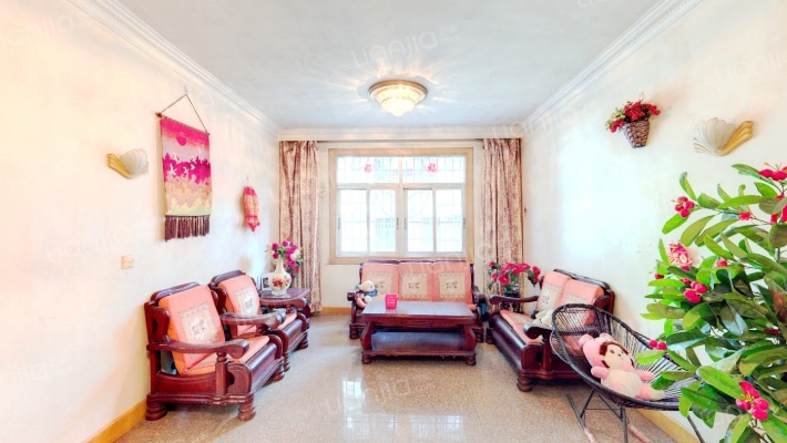 凤凰路36号二手房实景图