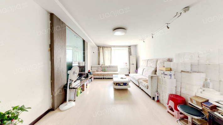 海天阳光园二手房实景图