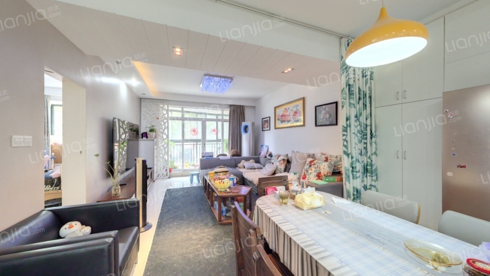 左岸名苑紫衫阁二手房实景图