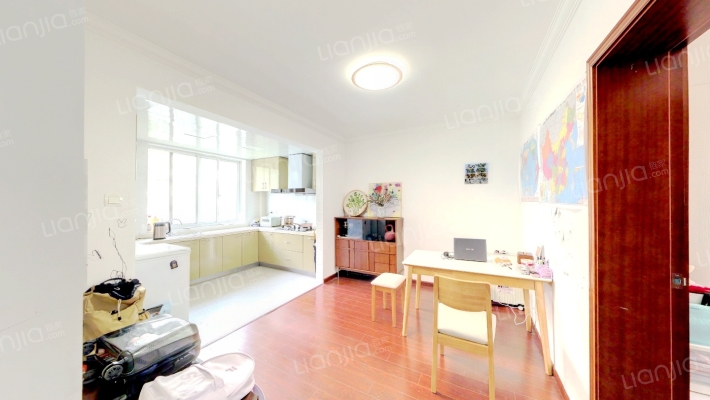 天等路214弄二手房实景图