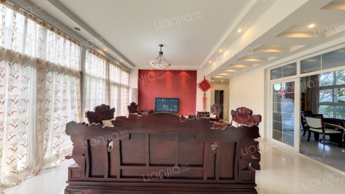 虹山半岛别墅二手房实景图