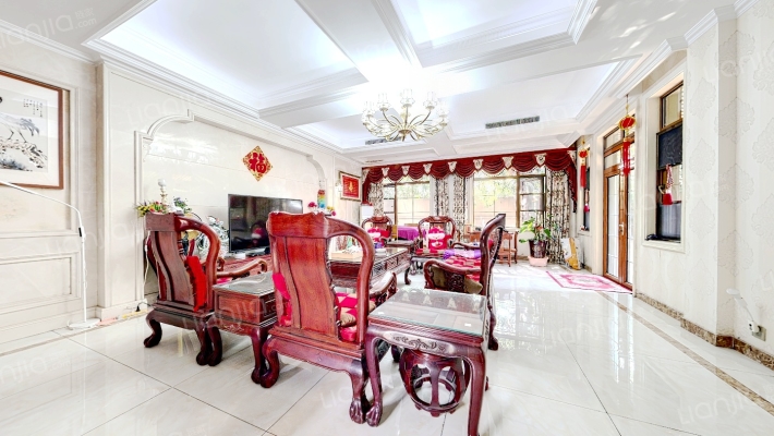 麓山国际圆石滩二手房实景图