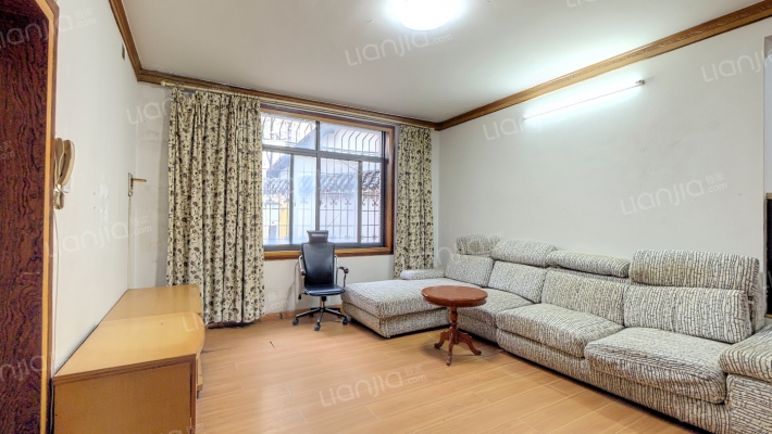 莱特小区二手房实景图