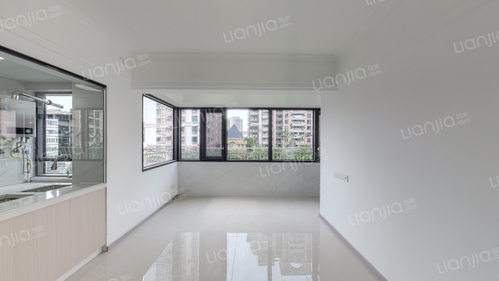 东方花园3区二手房实景图