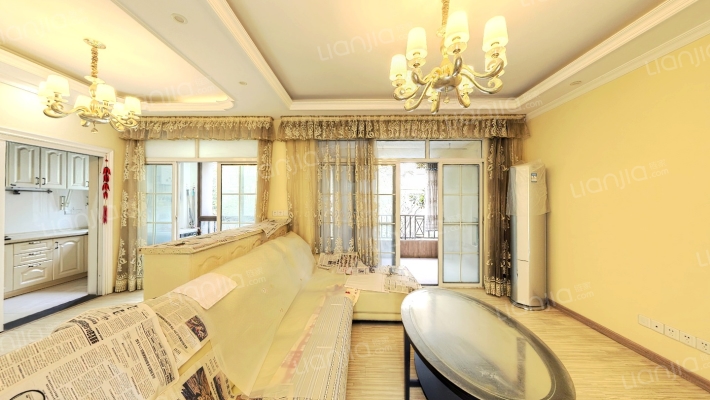 隆鑫爱琴海一期二手房实景图