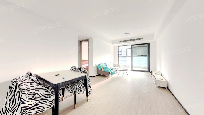 中海观江樾二手房实景图