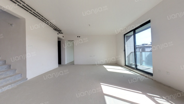 龙湖悠山郡千山新屿二手房实景图