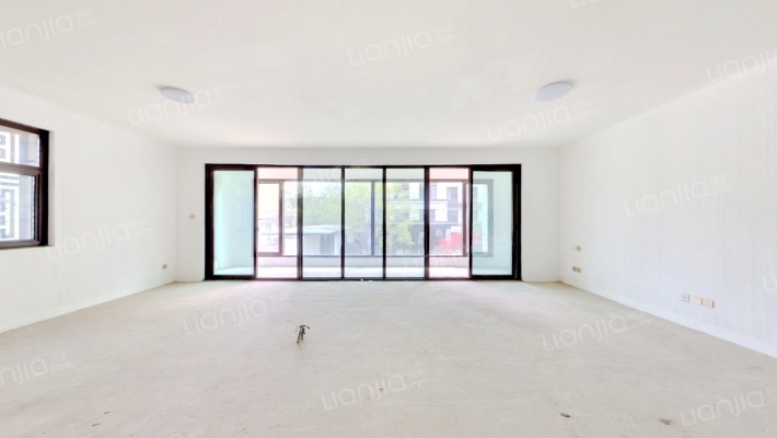 中建柒号院二手房实景图