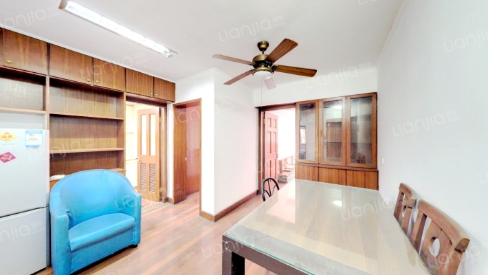 罗秀新苑二手房实景图