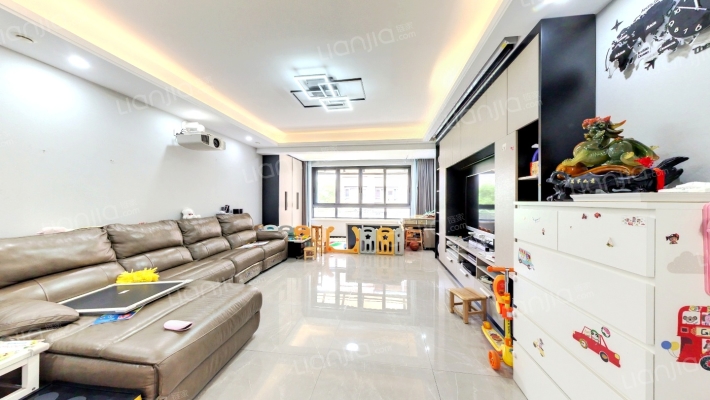 鸥鹏御府二手房实景图